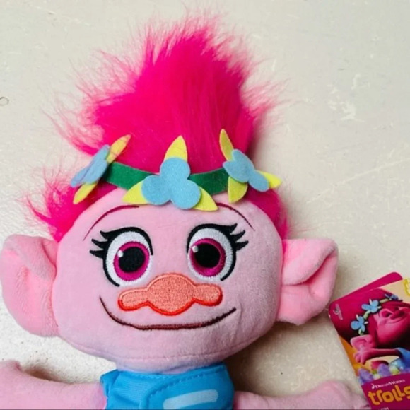 DJ Suki Trolls Dream Works 2015 NEW Pink Hair Kids Toy Present Gift NEW - Picture 4 of 8